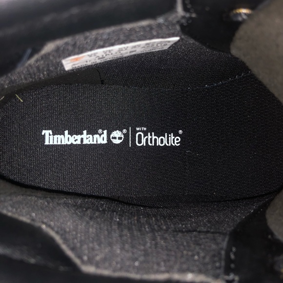 Female Timberlands - Picture 2 of 8